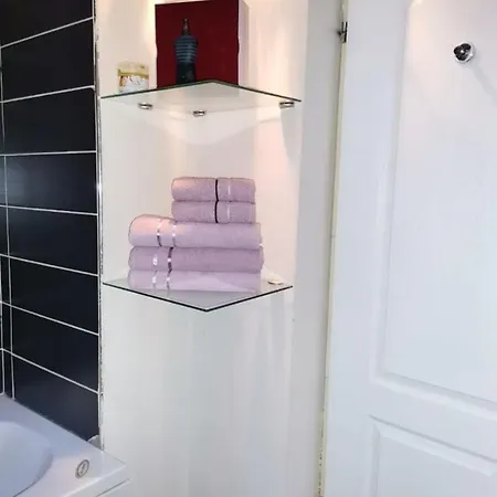 N & A Apartman Free Parking
